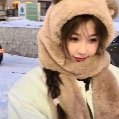 骆驼女孩的沙漠之旅
